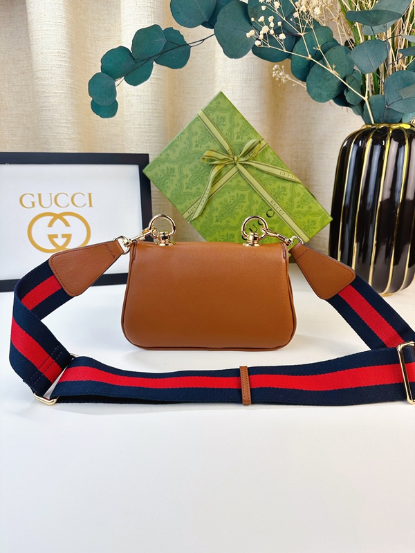 激安グッチバッグコピー内部構造